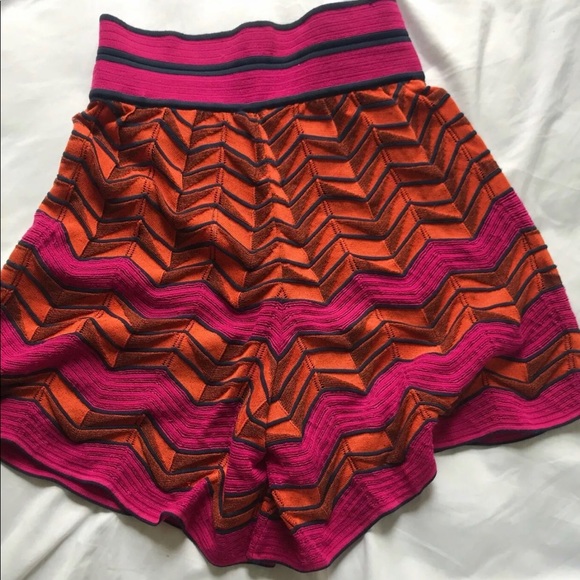 Missoni Pants - M Missoni Wide leg knit short